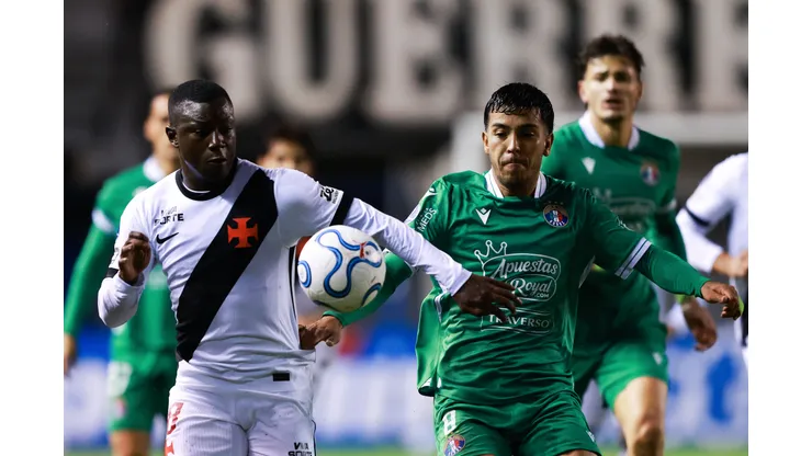 Audax Italiano recibe a Vasco en La Florida.