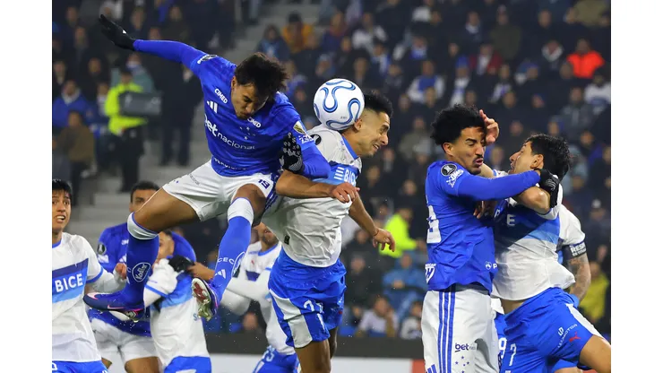 LA UC y Cruzeiro empataron sin goles en el Claro Arena.