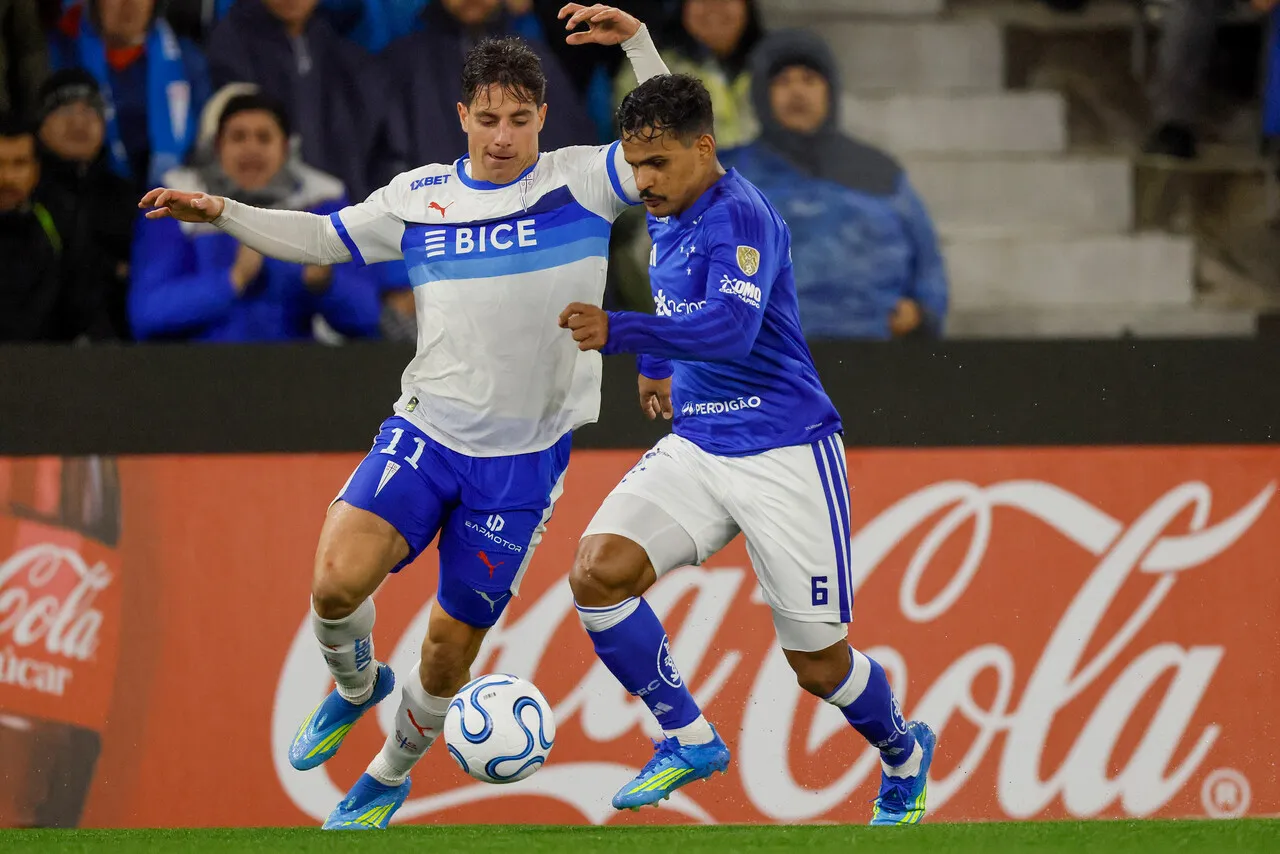 Clemente Montes hizo un buen partido en la UC. | Foto: Photosport