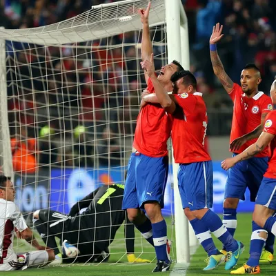 Recordada figura de La Roja revela que busca comprar un club