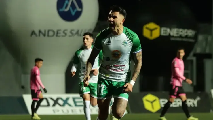 Deportes Puerto Montt es el nuevo líder de la Primera B. (Foto: @dpmchile)