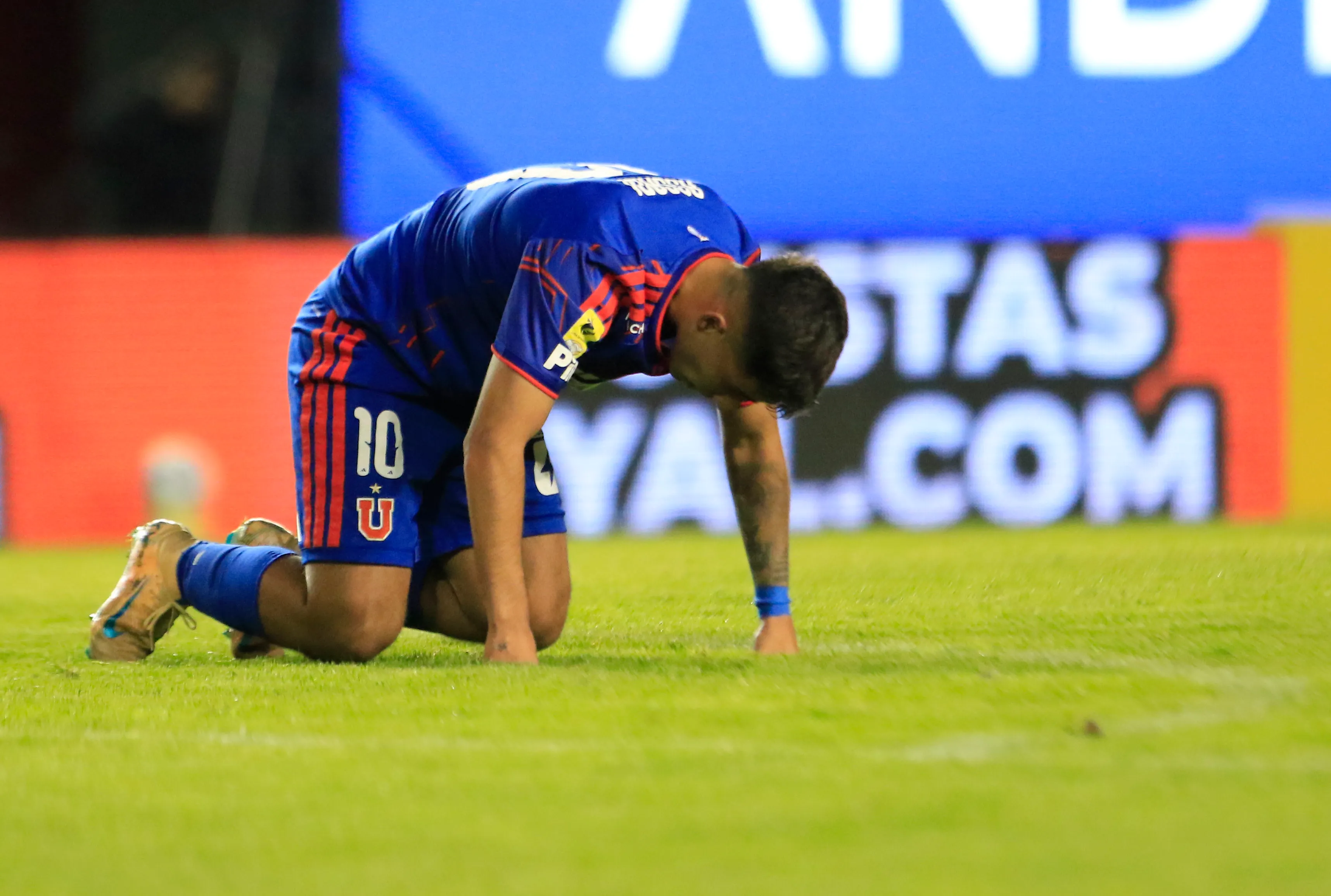 Lucas Assadi suma apenas diez partidos disputados en la temporada 2026 | FOTO: Jose Robles/Photosport
