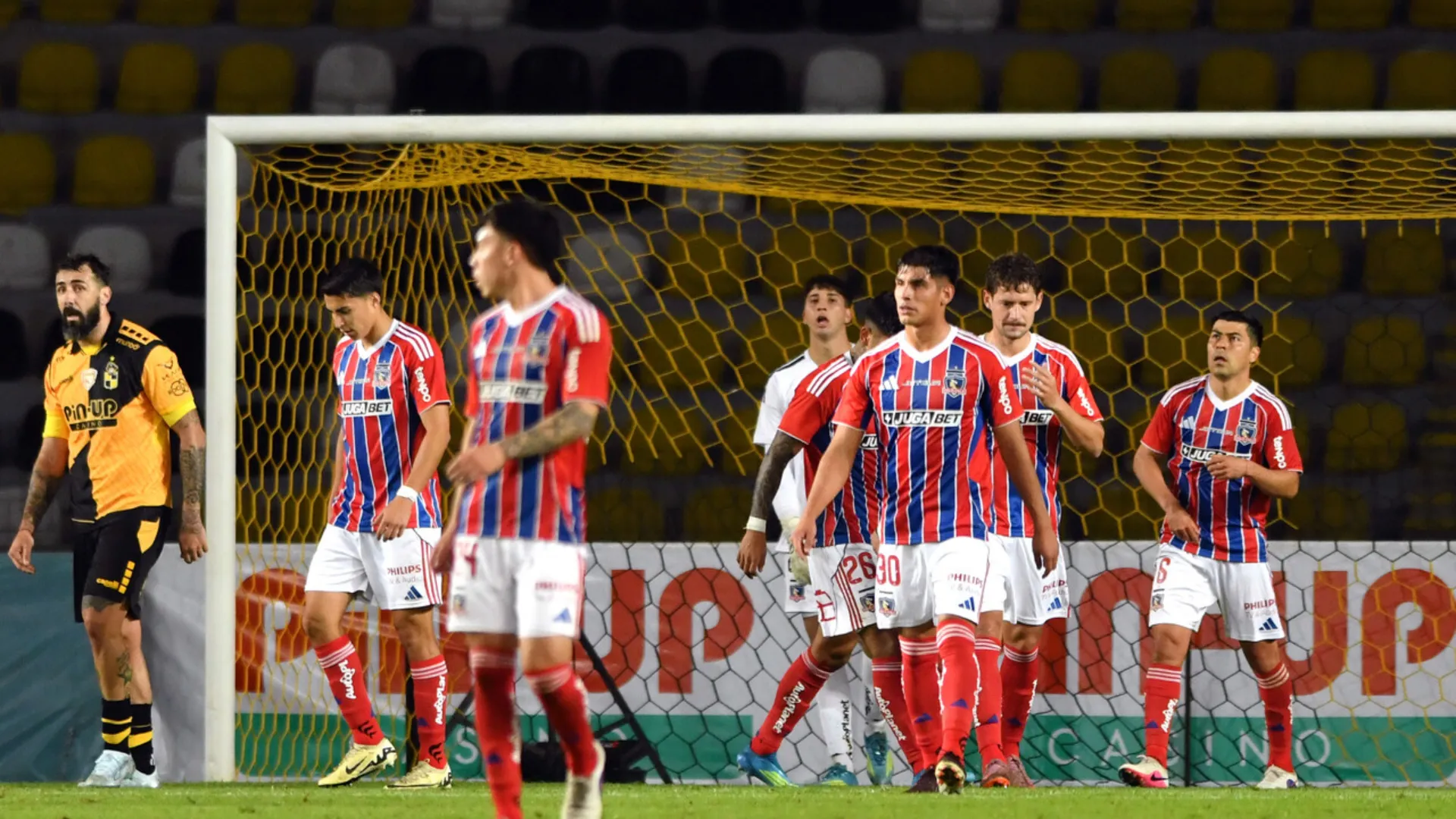 Colo Colo cayó y ahora depende de otros resultados para avanzar en la Copa de la Liga.