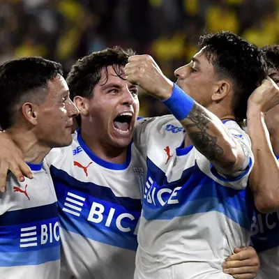 Gigante argentino pone sus ojos en figura de la UC: "Lo tienen en carpeta"