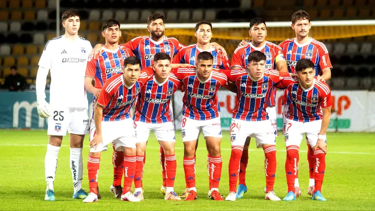 Colo Colo tiene listo su XI para enfrentar a Ñublense. (Foto: Cristian Silva Guzman/Photosport)