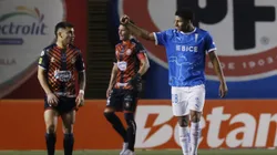 Juan Rossel abrochó el triunfo de la UC ante Limache. (Foto: Sebastián Cisternas/Photosport)