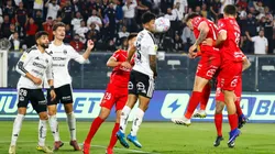 Colo Colo vence 2-1 a Ñublense tras el primer tiempo en Macul.