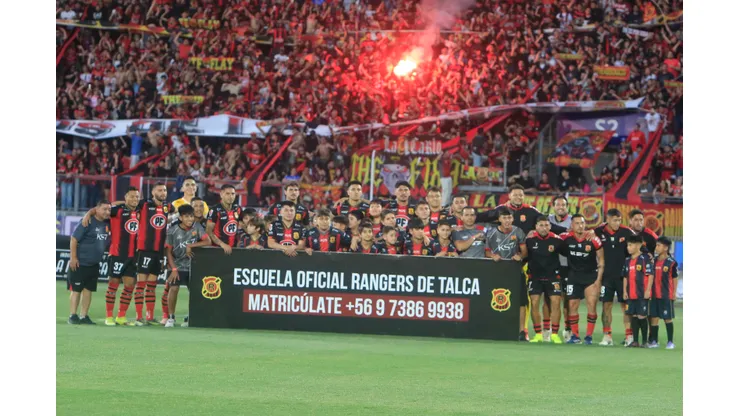 Rangers oficializa el despido de Jaime Vera.