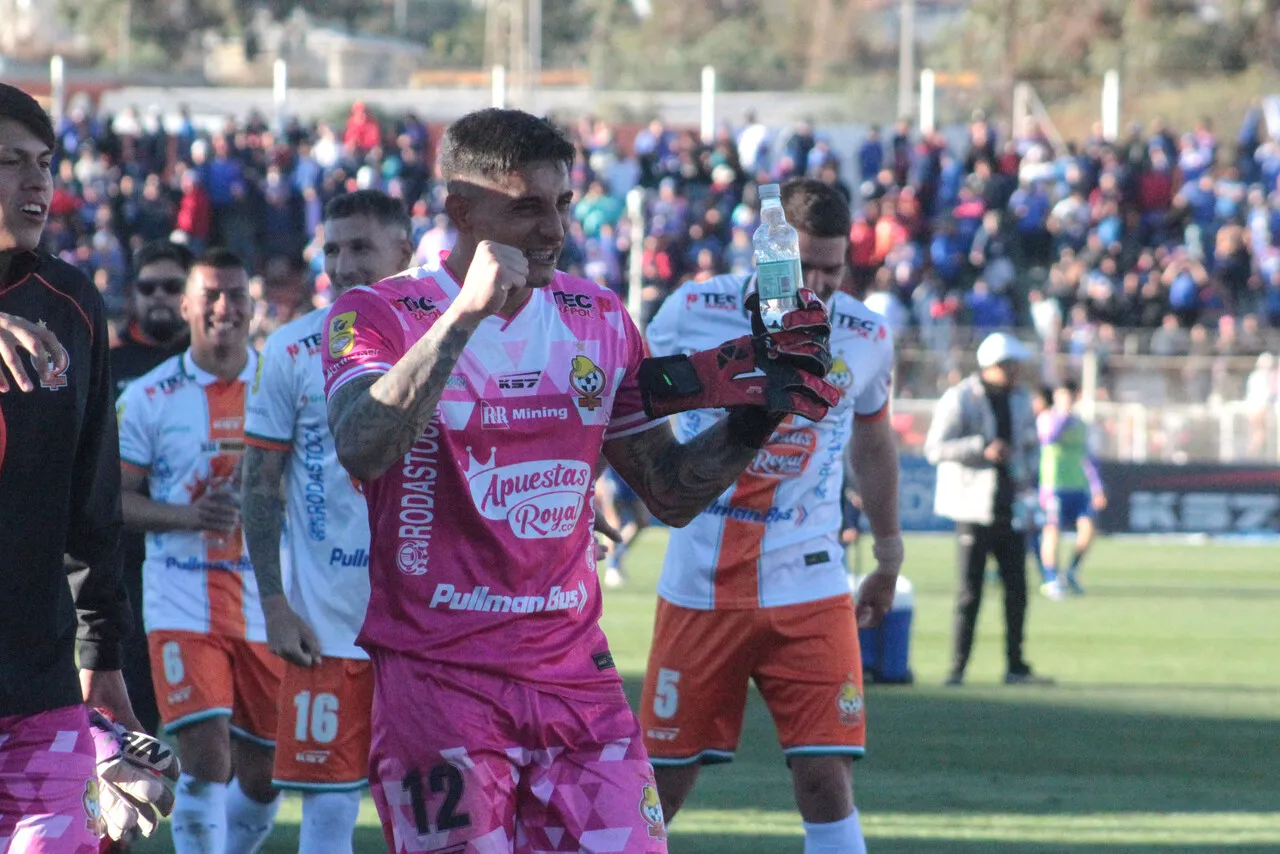 La U se devolvió con las manos vacías del norte. | Foto: Photosport