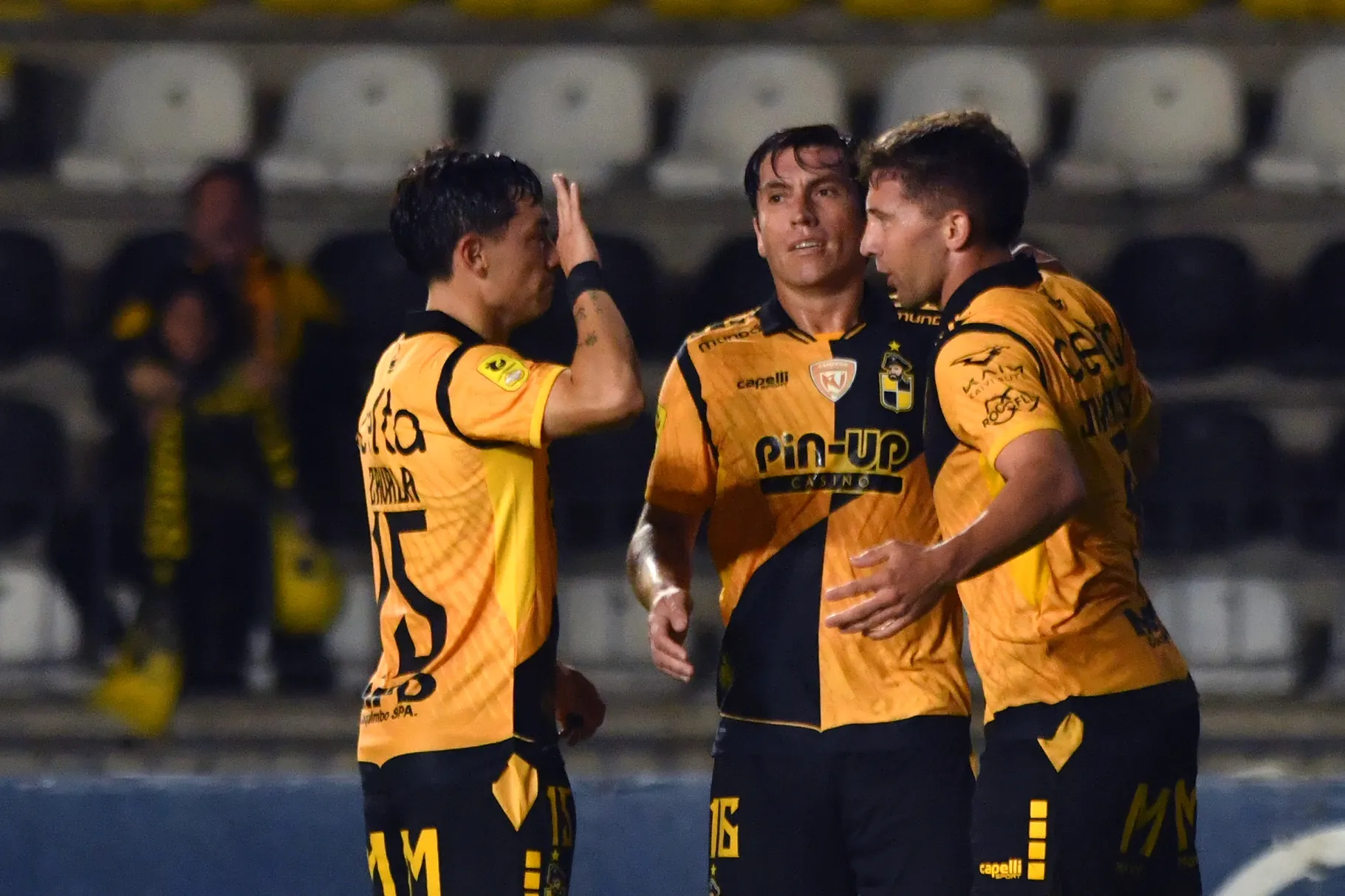 Una victoria podría acercarlo a los octavos de final del torneo continental | FOTO: Alejandro Pizarro Ubilla/Photosport