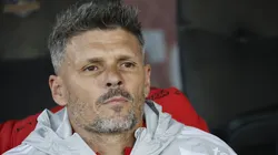 Fernando Ortiz se perderá un partido clave en Colo Colo. (Foto: Dragomir Yankovic/Photosport)