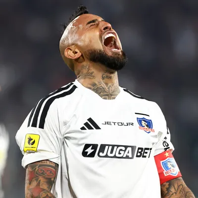 Histórico de Colo Colo teme por el futuro de Arturo Vidal