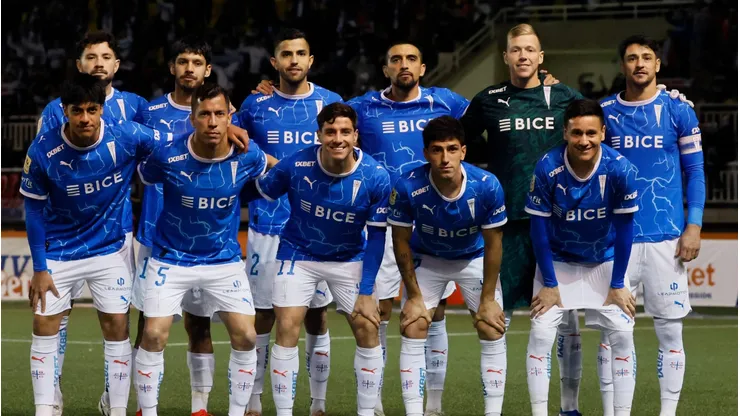 La UC va por un triunfo que los acerque a octavos de final.