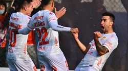 Cobreloa empata y sigue puntero en la Primera B.