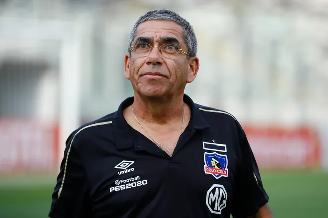 Gualberto Jara se preocupa por los juveniles de Colo Colo. (Foto: Felipe Zanca/Photosport)