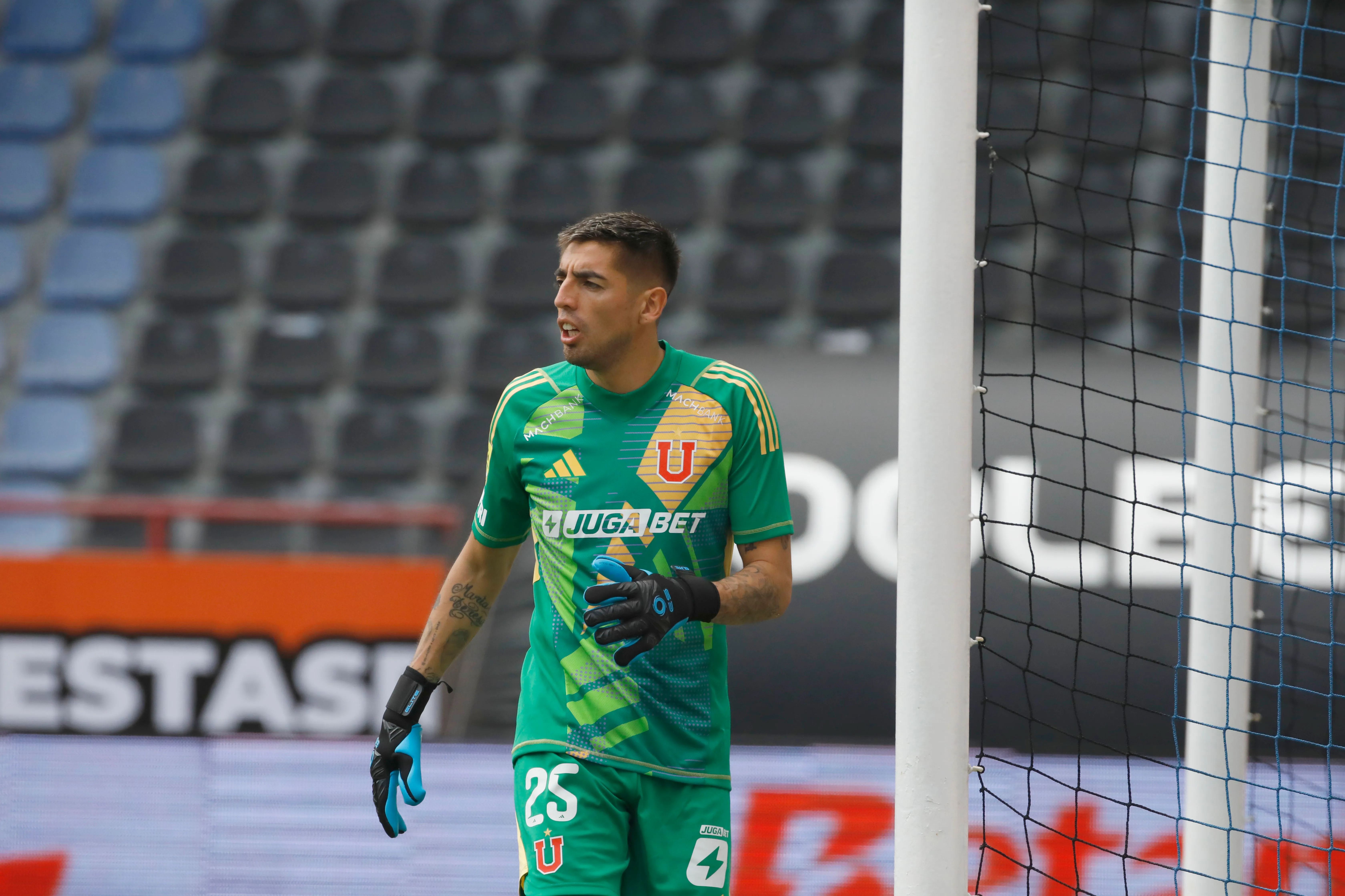 Oscar Wirth advirtió a Universidad de Chile por Gabriel Castellón. (Imagen: Photosport)