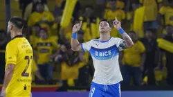 Universidad Católica recibe a Barcelona de Guayaquil por Copa Libertadores.