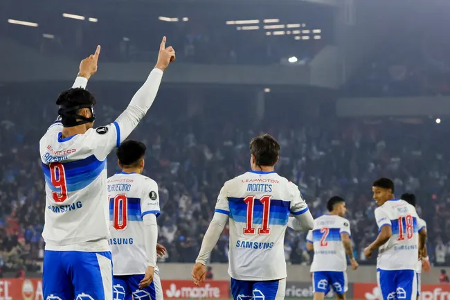 Zampedri llega a 156 goles con la camiseta de la UC (Foto: Photosport)