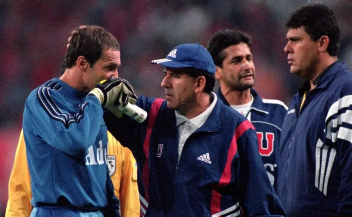 César Vaccia pide a este refuerzo para Universidad de Chile: “Tiene barrio, nos falta eso”
