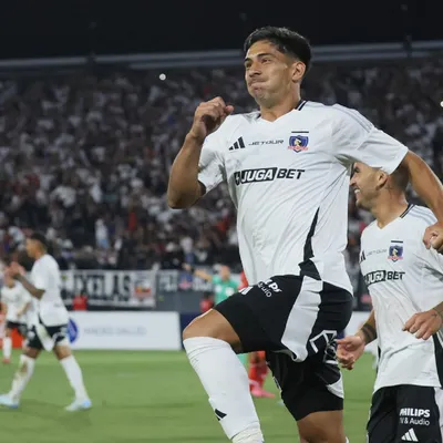 Salomón Rodríguez comienza a definir su futuro: ¿Regresa a Macul?