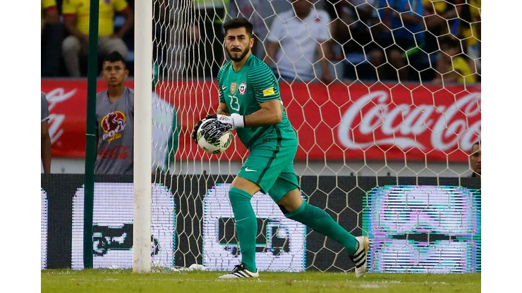 Johnny Herrera culpa a Daniel Morón por su ausencia en la Roja de Marcelo Bielsa.