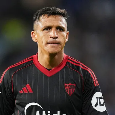 Despiden en Sevilla a un Alexis Sánchez que pudo haber jugado por última vez en Europa