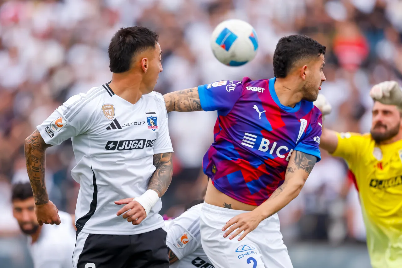El clásico entre la UC y Colo Colo se roba las miradas. | Foto: Photosport