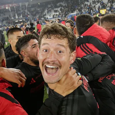 "ICE": La picante publicación de Colo Colo que sacó ronchas en la UC