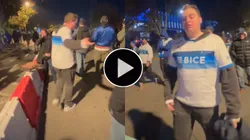 El momento fue captado una vez terminado el encuentro entre Albos y Cruzados.