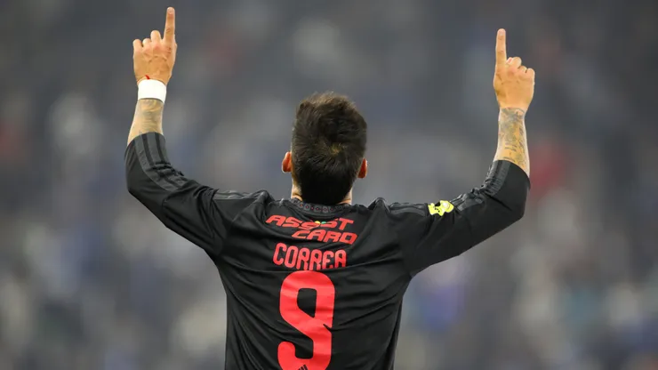 Javier Correa atraviesa su mejor momento en Colo Colo. (Foto: Jonnathan Oyarzún/Photosport)