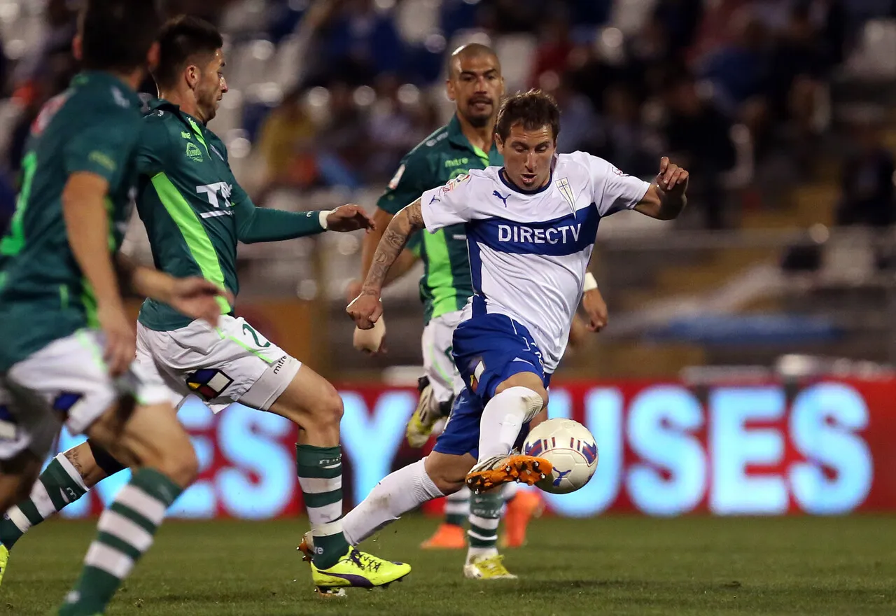 El “Pollo” apuesta por un triunfo de la UC en La Bombonera (Foto: Photosport)