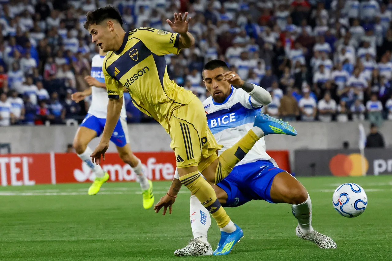 La UC se presenta en Buenos Aires ante Boca Juniors. | Foto: Photosport