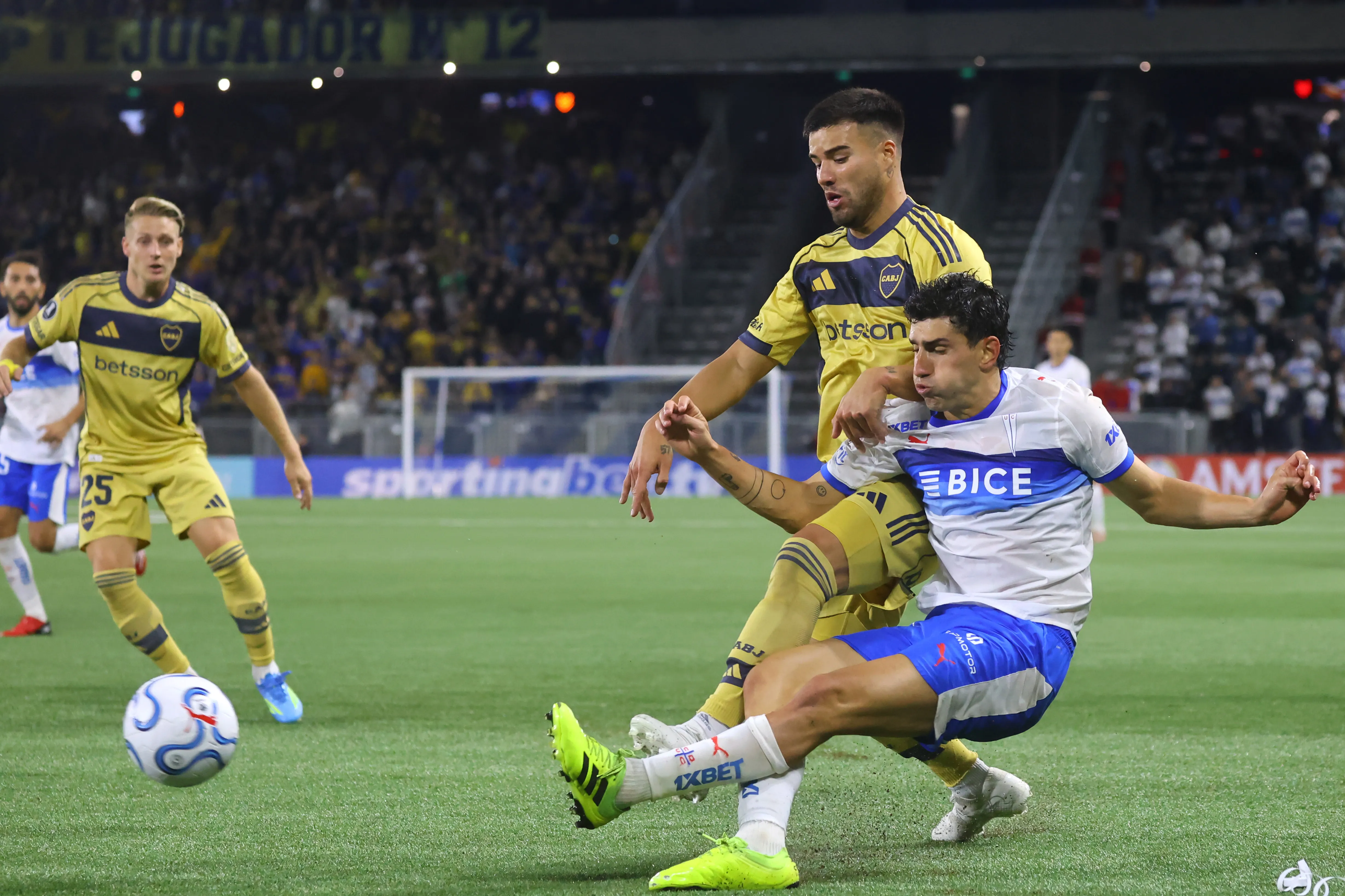 En la UC se ilusionan con dar el batacazo en La Bombonera | FOTO: Jonnathan Oyarzun/Photosport