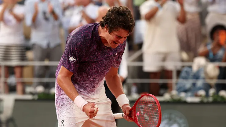 Joao Fonseca se transformó en el primer tenista brasileño en vencer a Novak Djokovic.