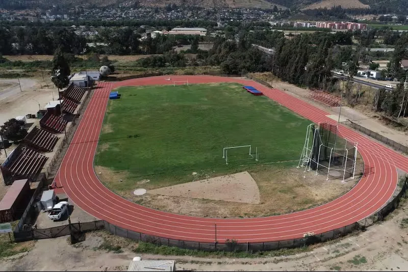 Así luce actualmente el estadio Ángel Navarrete Candia (@EstadiosdeChile).
