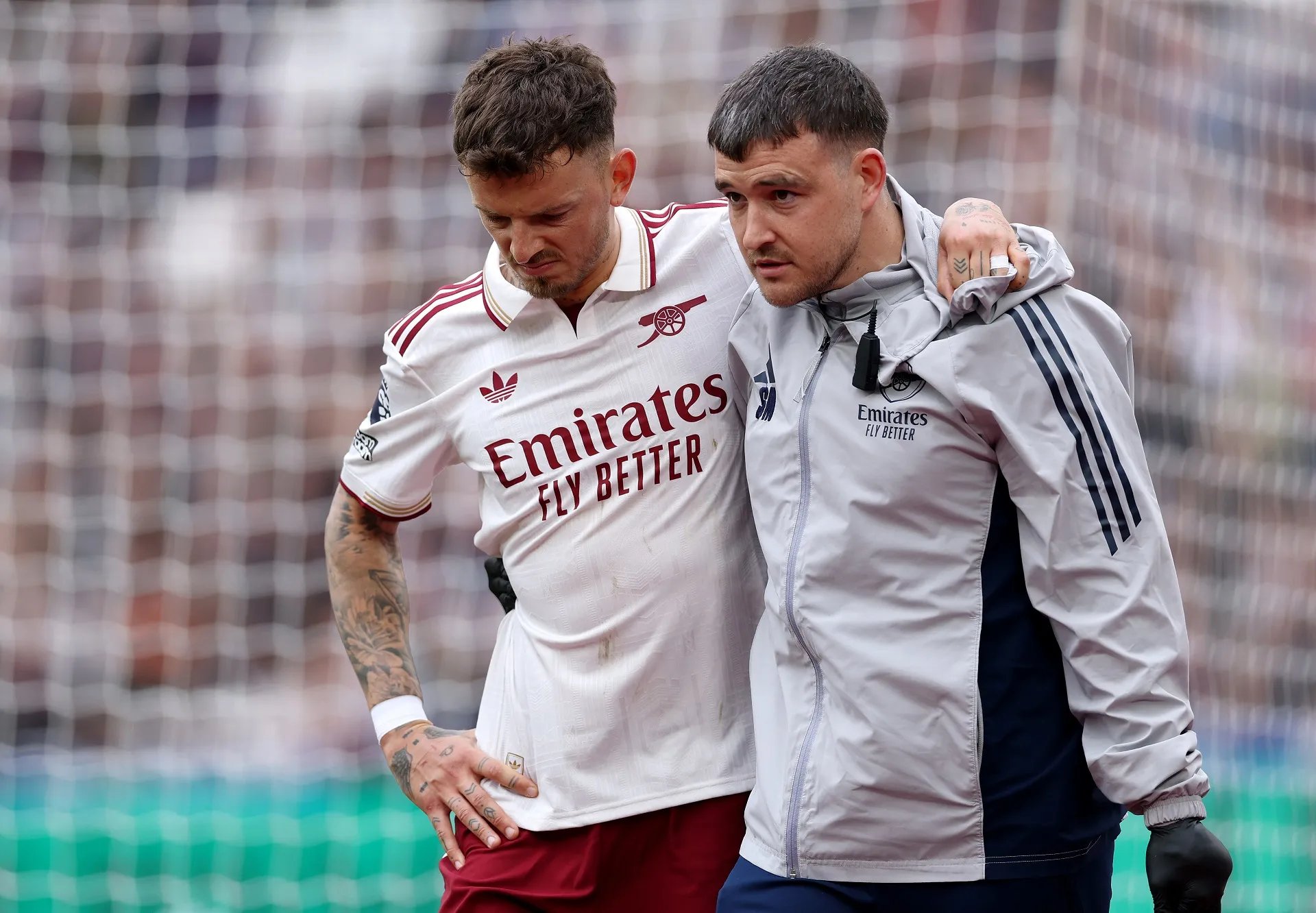 Ben White es baja en Arsenal y preocupa a toda Inglaterra (Photo by Justin Setterfield/Getty Images)
