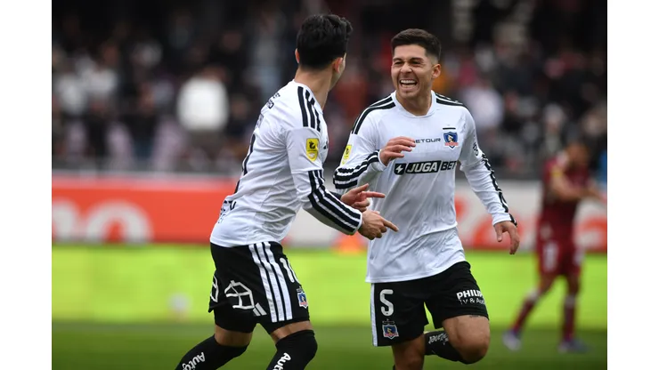 Colo Colo venció cómodamente a Deportes La Serena.