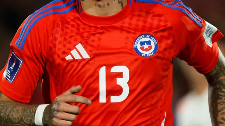 Una opción menos para dirigir a La Roja.