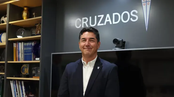 Matías Claro confirmó que la UC va por la permanencia de Fernando Zuqui.