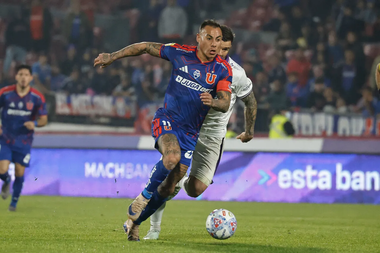 Eduardo Vargas hizo dos goles ante Deportes Concepción. | Foto: Photosport