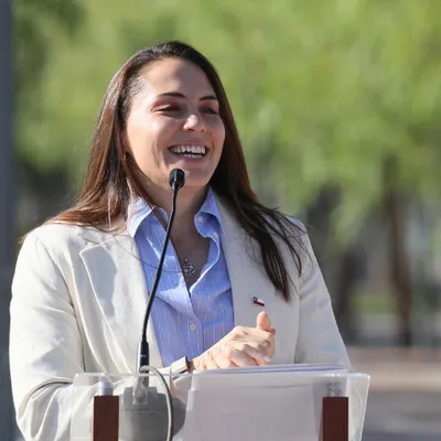Gobierno abre la puerta al estadio de la U: ministra Duco espera reunión con Azul Azul