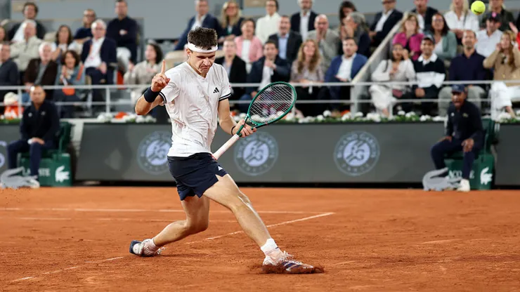 ¡Jakub Mensik está en semifinales de Roland Garros!