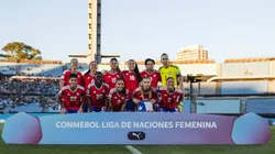 Chile recibe a Ecuador en el Estadio Nacional.