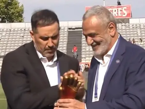 El homenaje que recibió Bravo en la previa al Chile vs Portugal