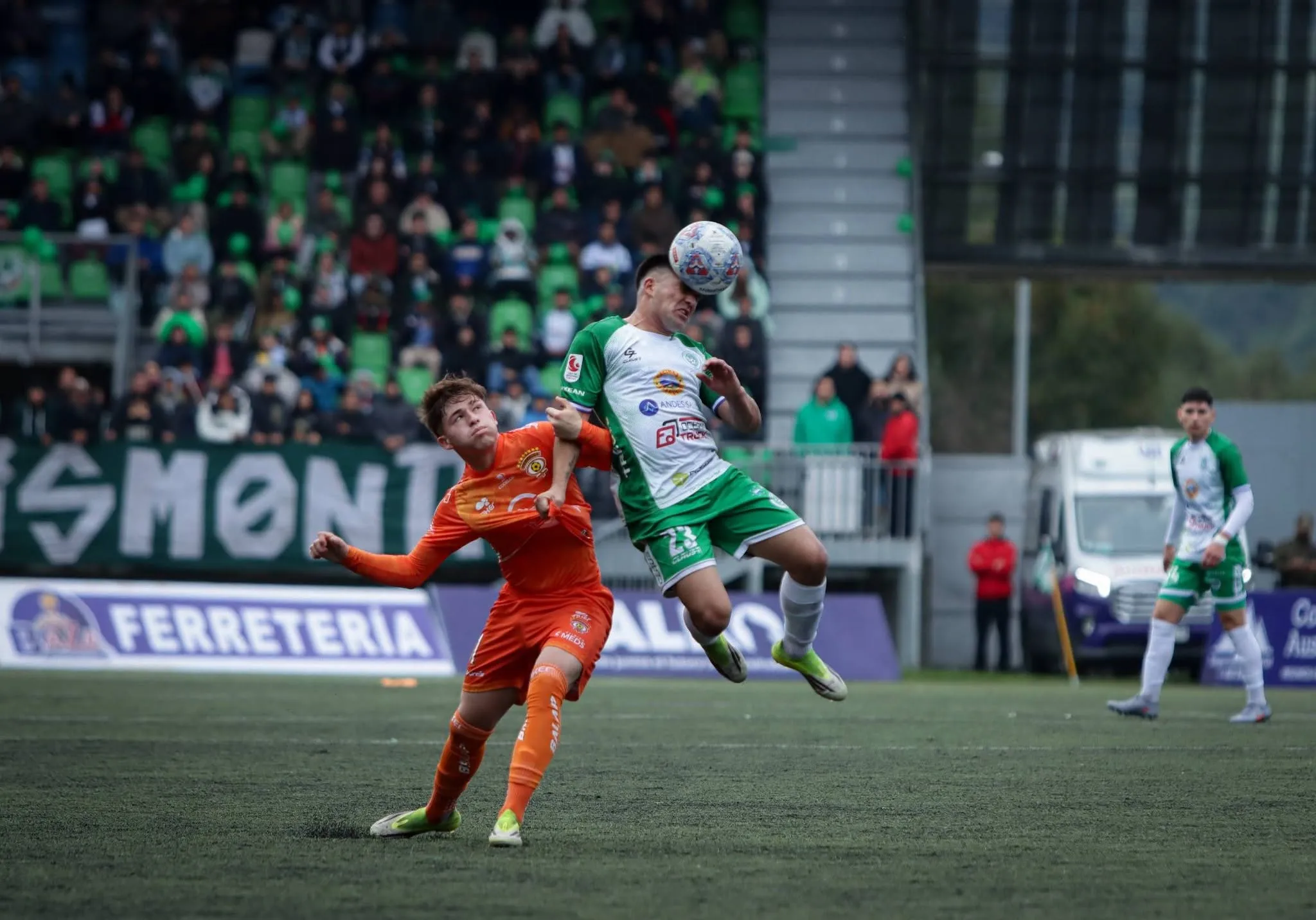 Puerto Montt y Cobreloa repartieron puntos en el sur.