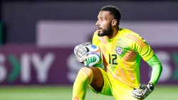 El golero de La Roja fue crucial para evitar la caída del arco en al menos tres ocasiones claras de gol.