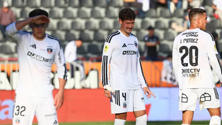 Foto: Colo Colo se despide de la Copa de la Liga ante Huachipato. (Foto: Eduardo Fortes/Photosport)