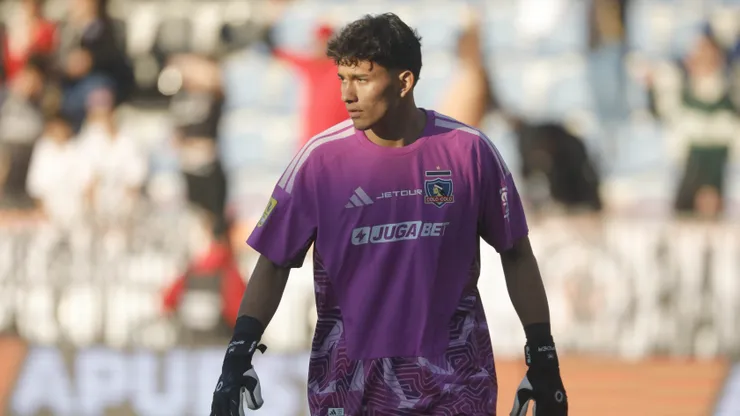 Eduardo Villanueva pudo volver al arco de Colo Colo. (Foto: Marco Vázquez/Photosport)