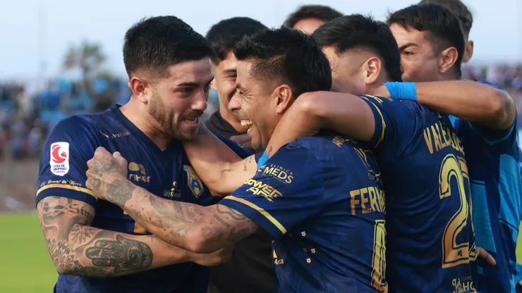 Ramón Fernández dejará el fútbol. Así lo expresó en su Instagram.