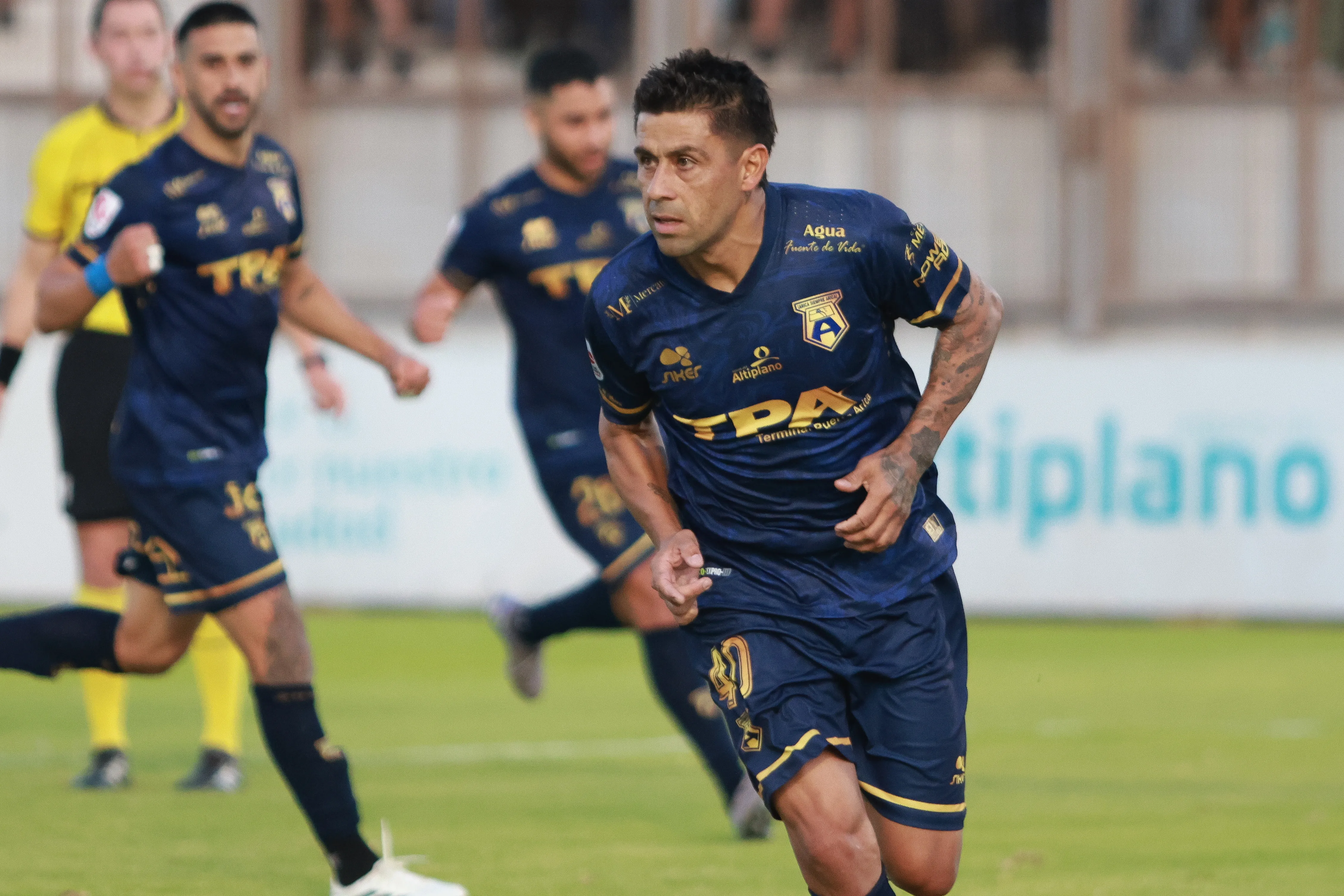 Ramón Fernández confirmó su retiro del profesionalismo. (Imagen: Photosport)